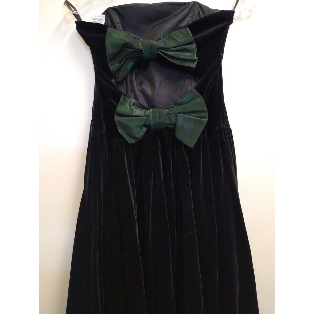 Vintage Laura Ashley 80s 90s Darted Bow Keyhole Back Strapless Black Velvet Gown